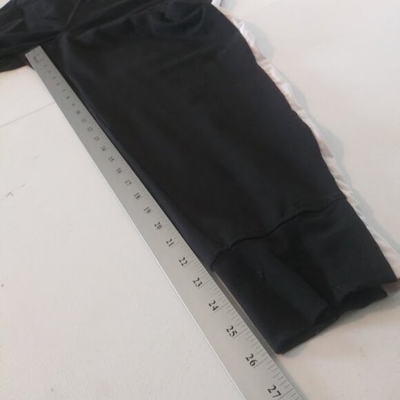 Avia women's size L (12-14) black and white jogger pants - Picture 9 of 12